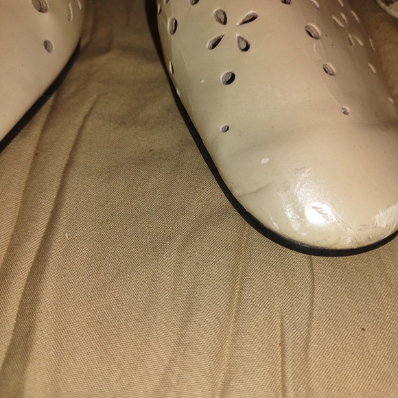 Women's Matching Purse and short heels shoes - Picture 6 of 7